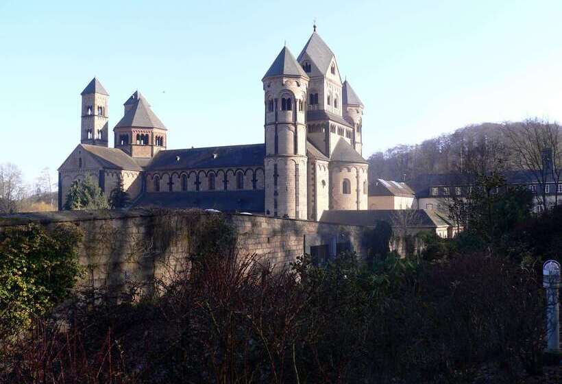 Seehotel Maria Laach