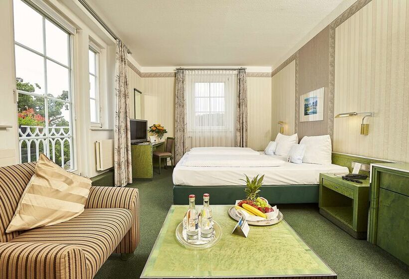 Seehotel Maria Laach