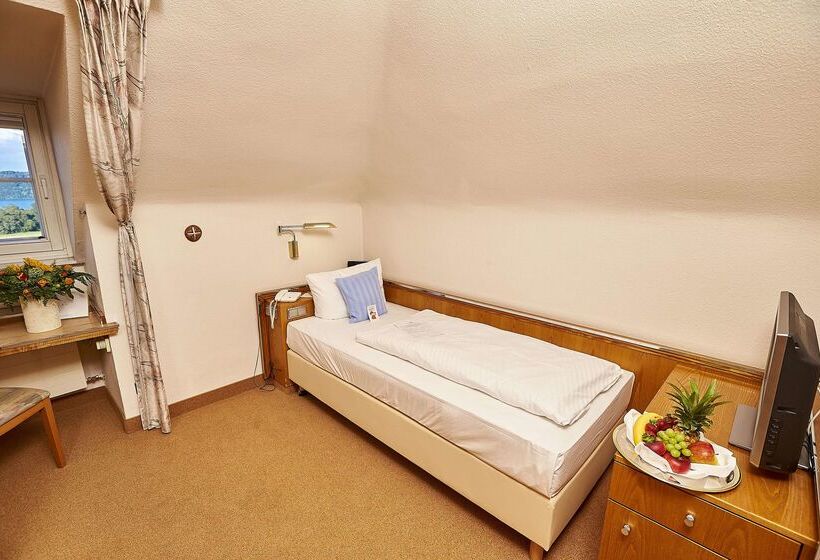 Seehotel Maria Laach