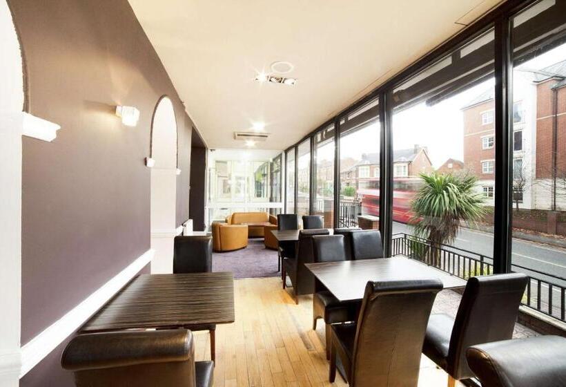 The Connaught Hotel Wolverhampton