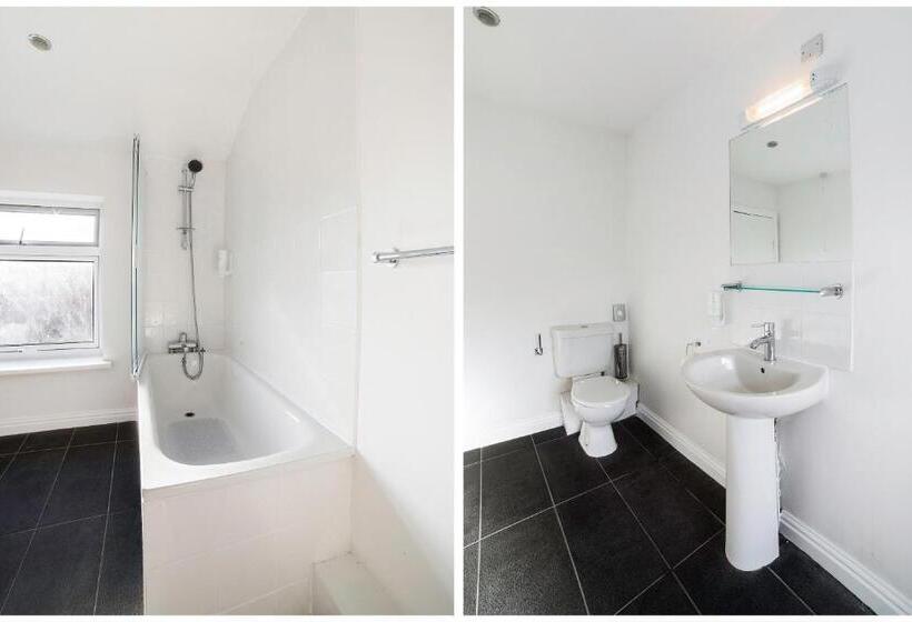 The Connaught Hotel Wolverhampton