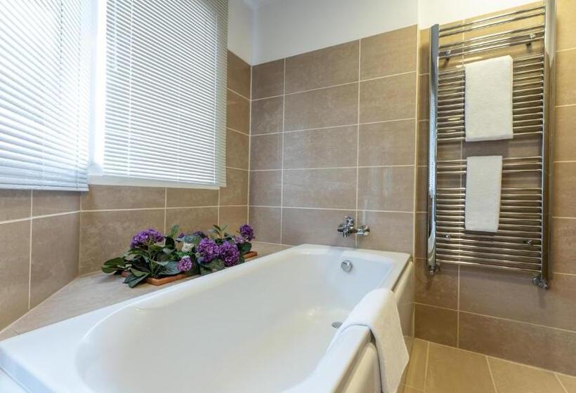 The Marmara Suadiye Residence