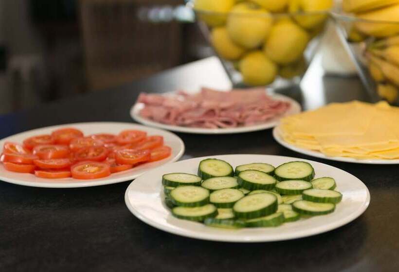 The Times Hostel   College Street