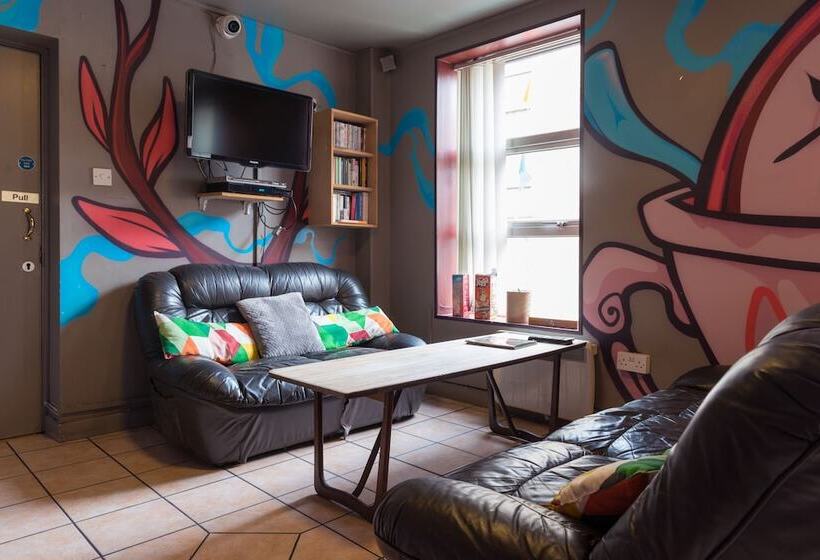 The Times Hostel   College Street
