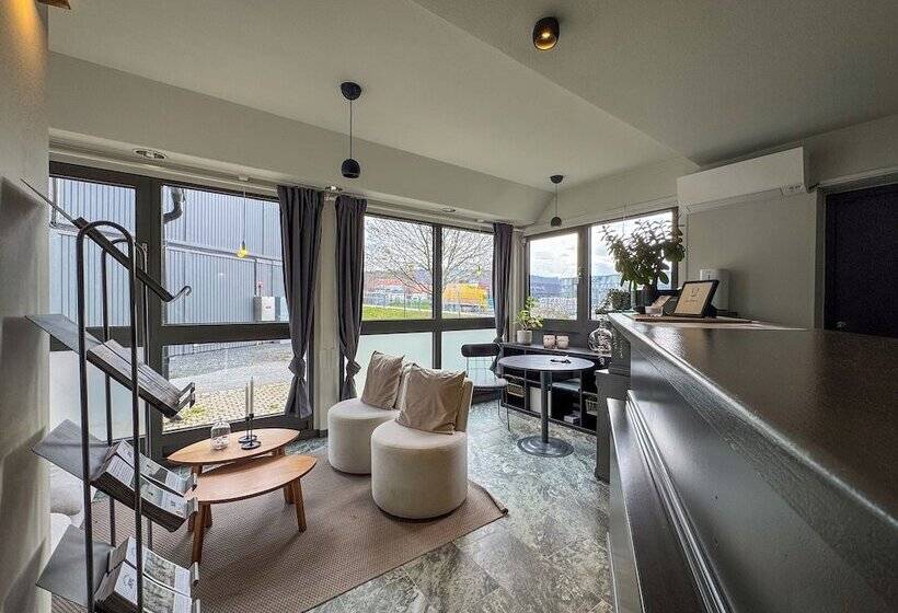 Hoom Home & Hotel Jönköping