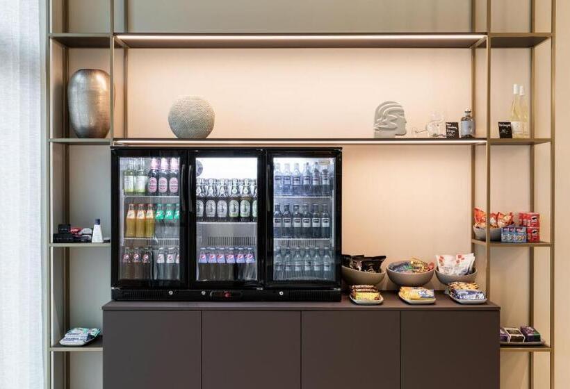 Ac Hotel By Marriott Wuerzburg