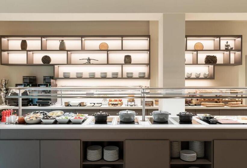 Ac Hotel By Marriott Wuerzburg