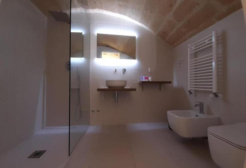 住宿加早餐  Endea Suite Rooms & Lounge Spa