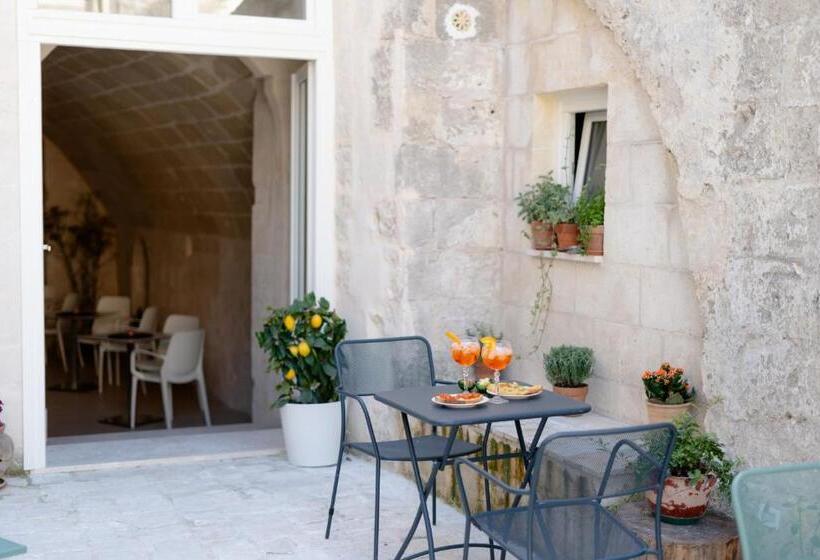 住宿加早餐  Endea Suite Rooms & Lounge Spa