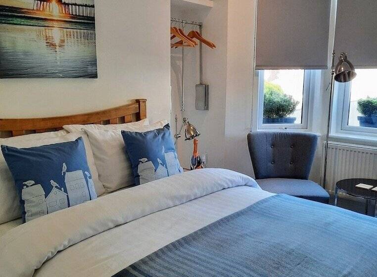 ベッドアンドブレックファースト Viva Guest House