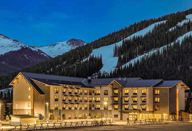 Cambria Hotel Copper Mountain