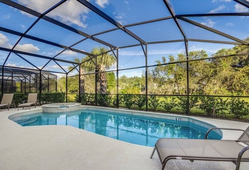 Classic 6bed 4ba Villa, Games, Pool, Spa   5244o