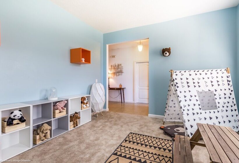 Classic 6bed 4ba Villa, Games, Pool, Spa   5244o