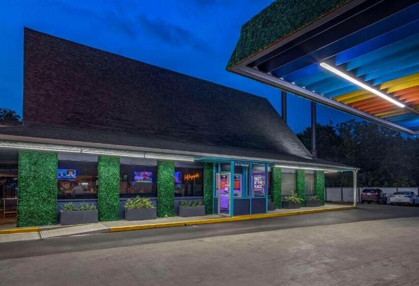 Heights House Hotel, Ascend Hotel Collection