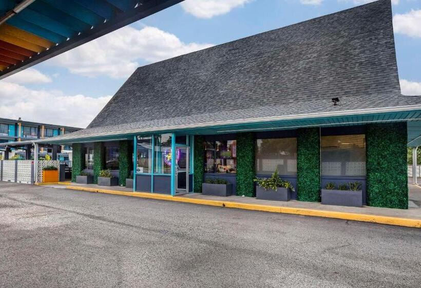 Heights House Hotel, Ascend Hotel Collection