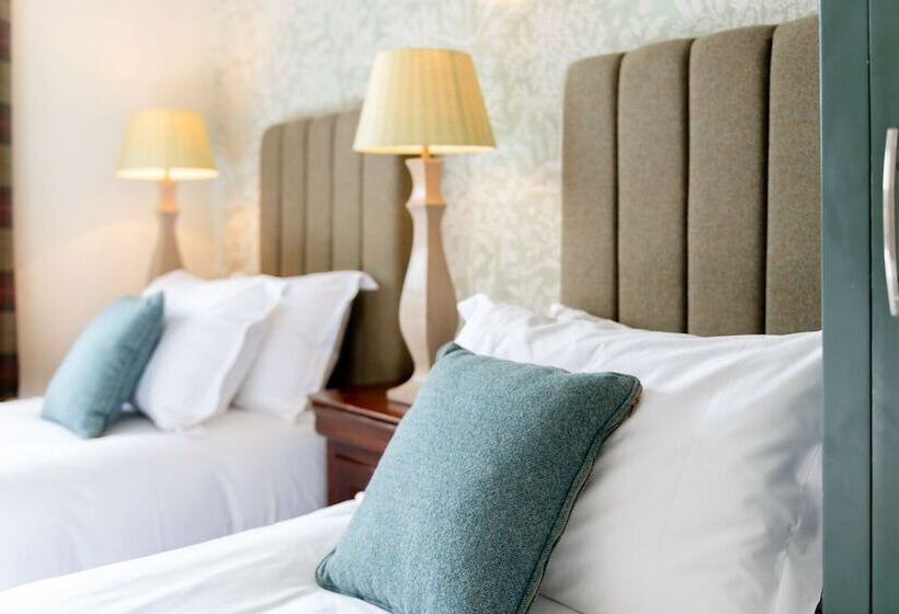 Хостел The Richard Onslow