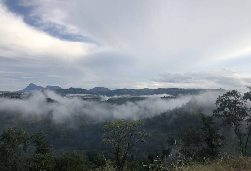 Hotel Ananta Ecostays