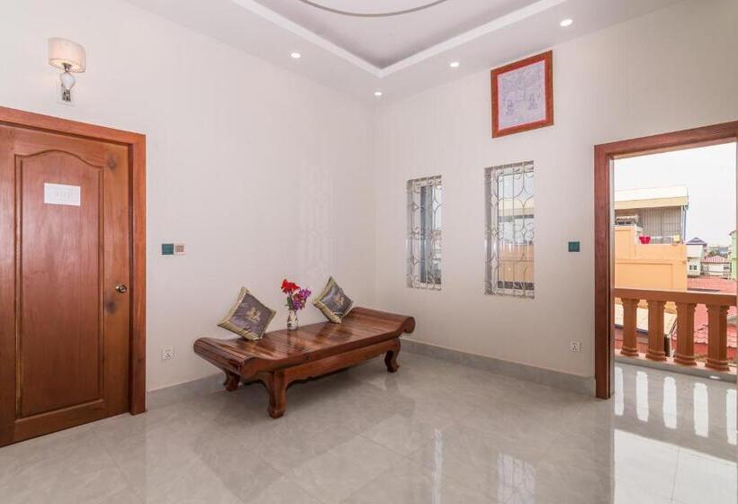 هتل Aniza Angkor Villa