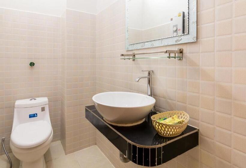 هتل Aniza Angkor Villa