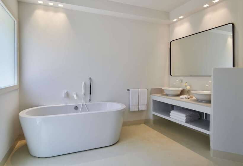 Отель Baia Di Chia Resort Sardinia, Curio Collection By Hilton
