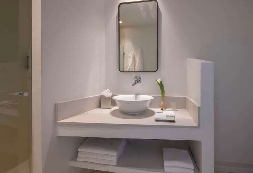 בית מלון כפרי Baia Di Chia Resort Sardinia, Curio Collection By Hilton