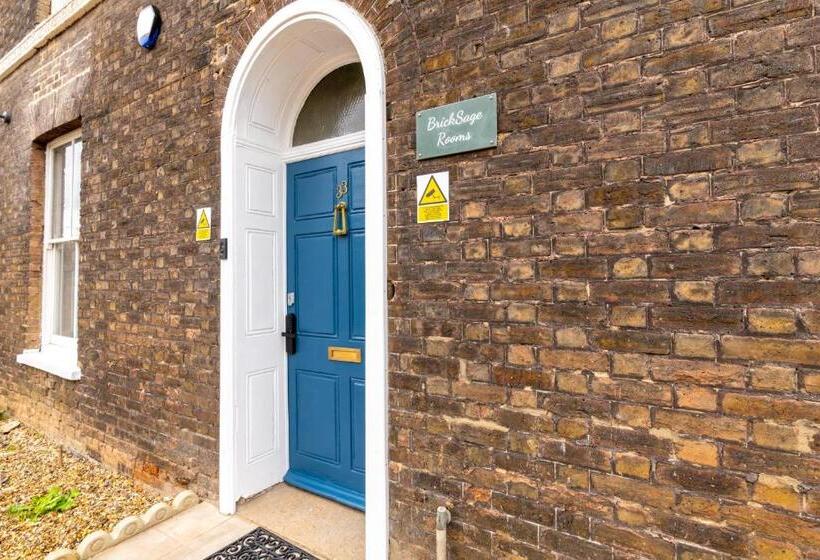 בית מלון כפרי Bricksage Rooms, King S Lynn South Gate