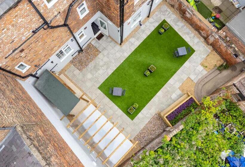 בית מלון כפרי Bricksage Rooms, King S Lynn South Gate