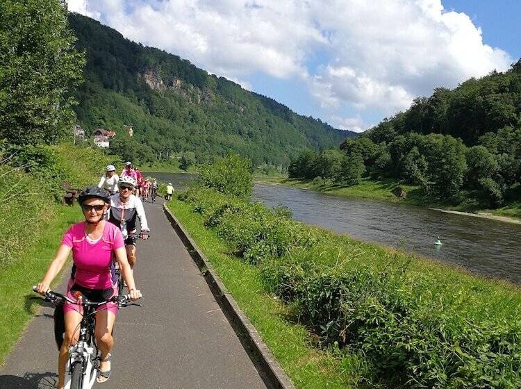 هتل Camp Děčín