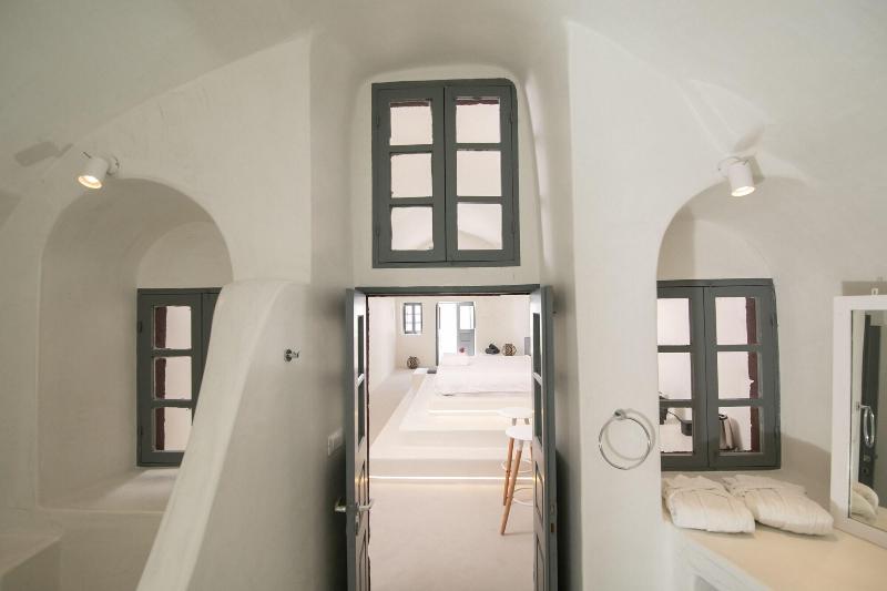 هتل Cilon Suites Santorini