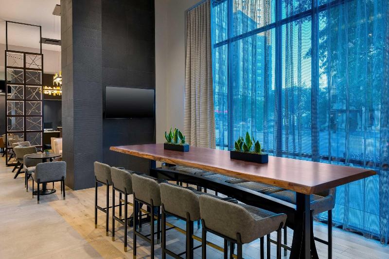 호텔 Courtyard By Marriott Atlanta Midtown