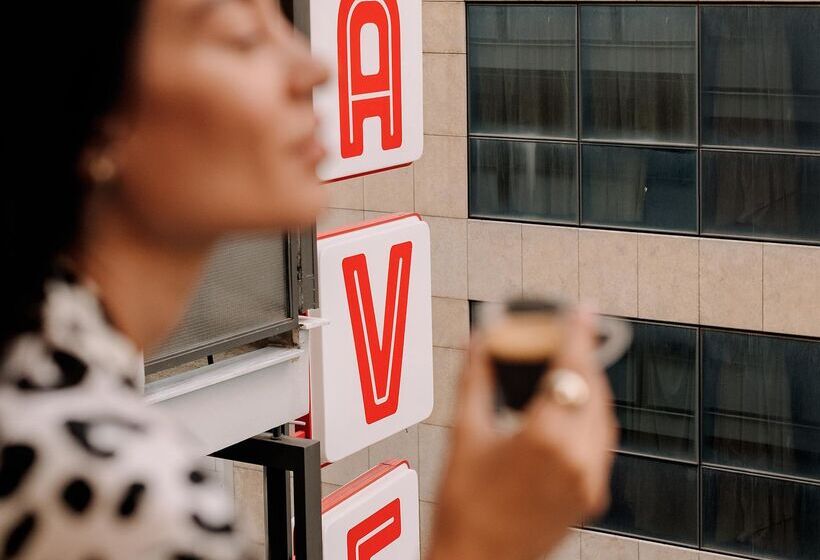 Dave Red Athens, A Member Of Brown Hotels