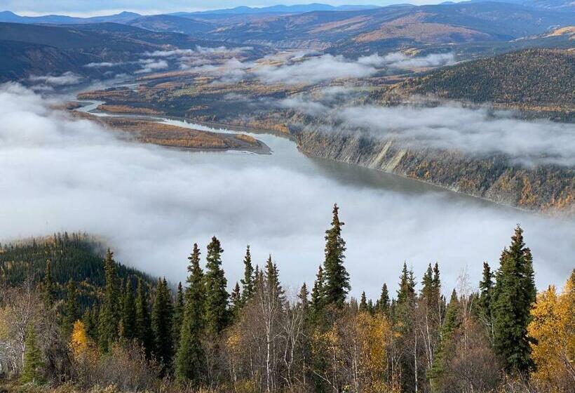 فندق Dawson Lodge