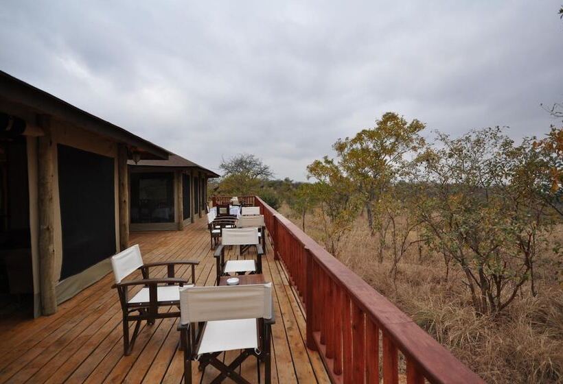 هتل Elephant Rock Luxury Camp Tarangire