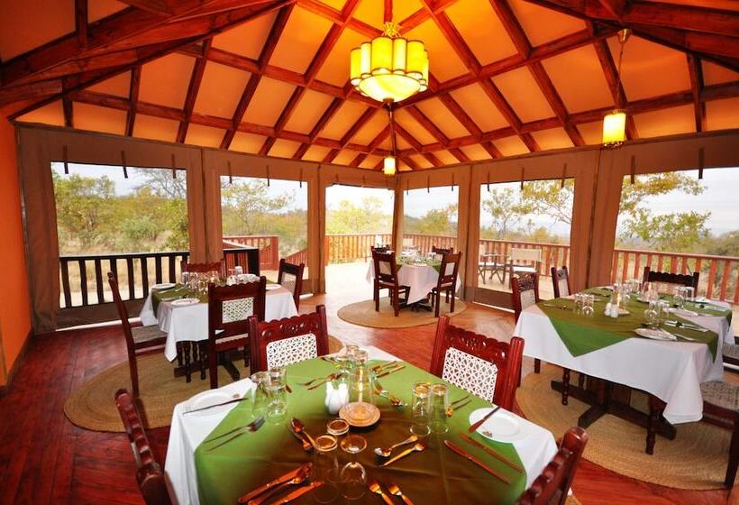 هتل Elephant Rock Luxury Camp Tarangire