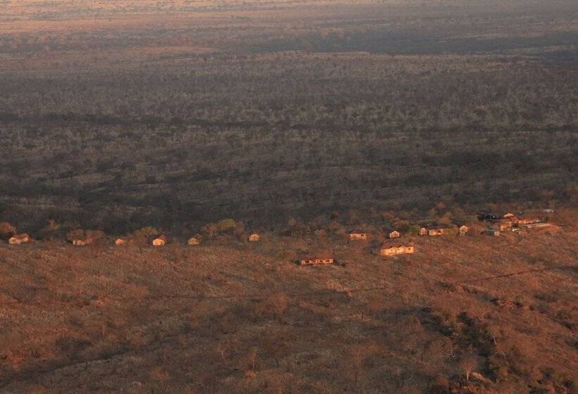 هتل Elephant Rock Luxury Camp Tarangire