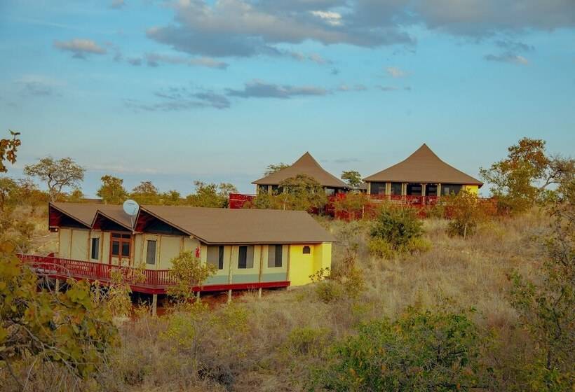 هتل Elephant Rock Luxury Camp Tarangire