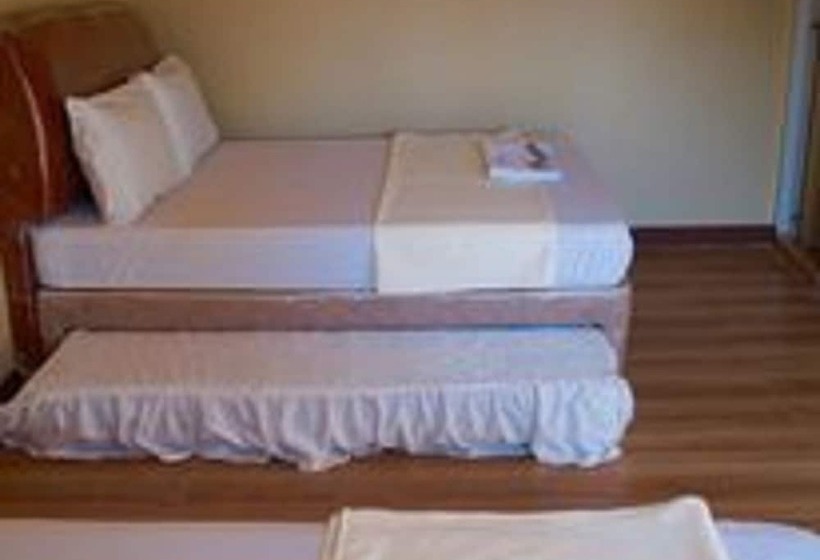 فندق Hana Natsu Resorts Beach &