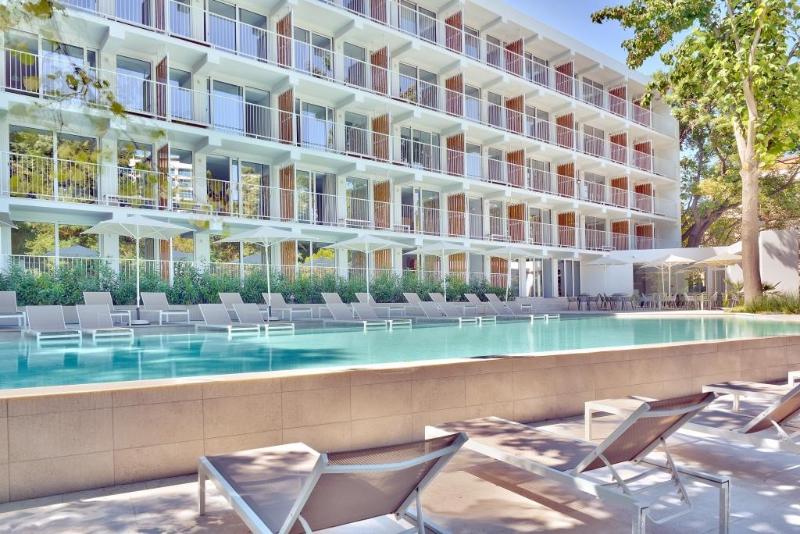 호텔 Ibis Styles Golden Sands Roomer