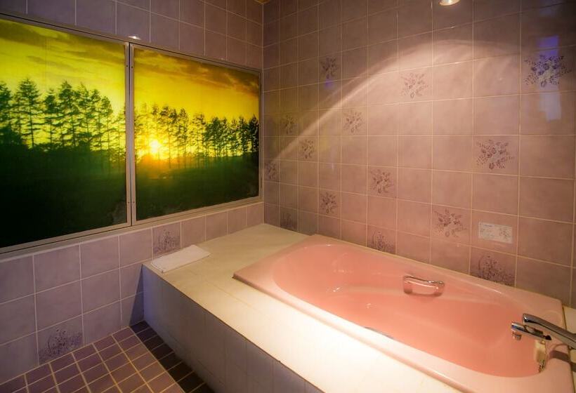 فندق Kanku Kokusai