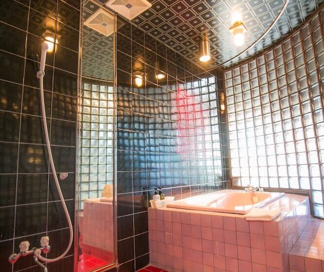 فندق Kanku Kokusai