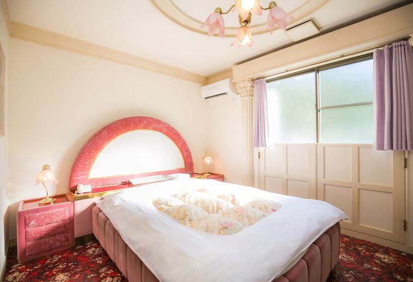 فندق Kanku Kokusai