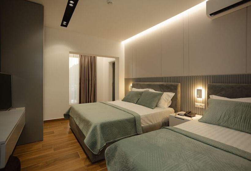 酒店 Kompleksi Royal