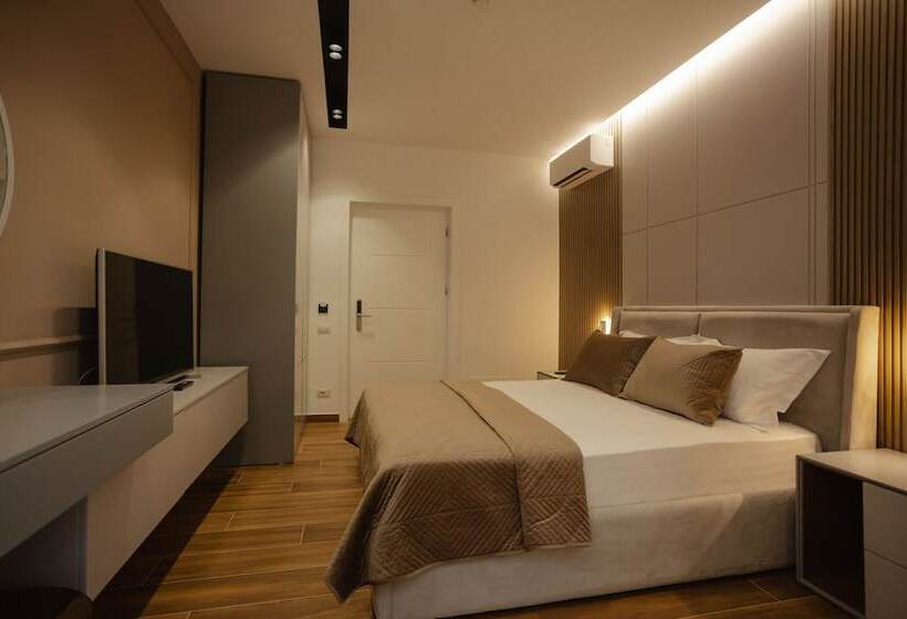 酒店 Kompleksi Royal