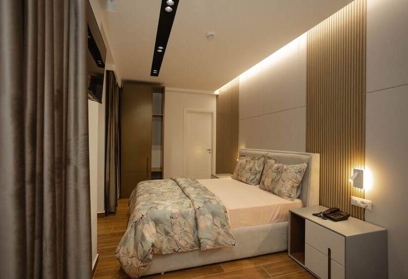 酒店 Kompleksi Royal