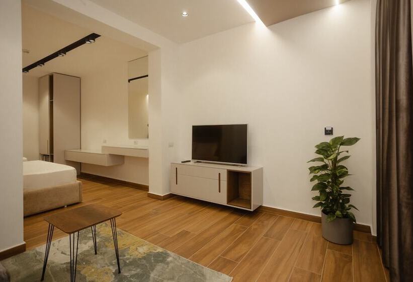 酒店 Kompleksi Royal