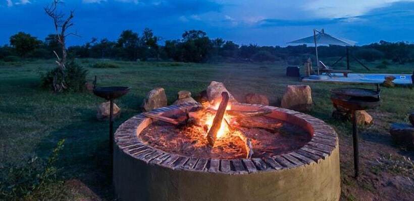 호텔 Lookout Safari Lodge