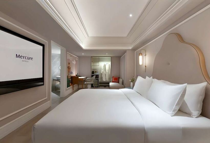 בית מלון כפרי Mercure Chengdu Jinniu Wanda Plaza