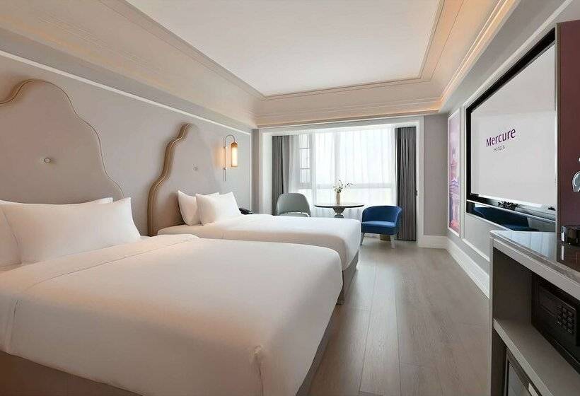 בית מלון כפרי Mercure Chengdu Jinniu Wanda Plaza