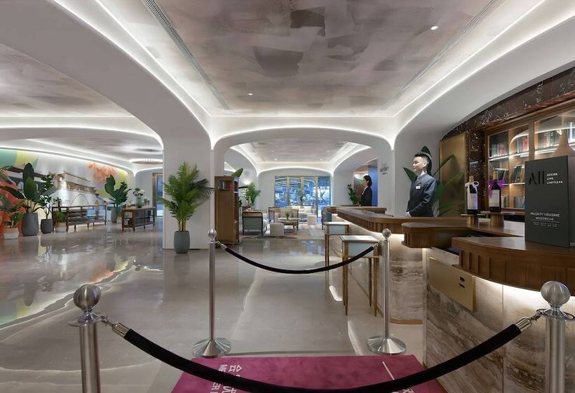 בית מלון כפרי Mercure Chengdu Jinniu Wanda Plaza