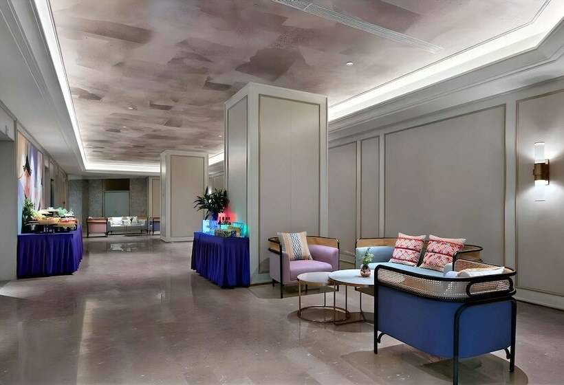 בית מלון כפרי Mercure Chengdu Jinniu Wanda Plaza